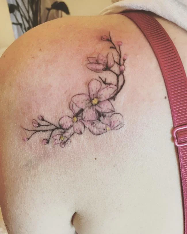 Colección de 50 muestras de tatuajes de sakura extremadamente hermosos y de calidad