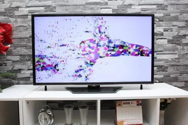 Come ripristinare le impostazioni di fabbrica su TCL TV