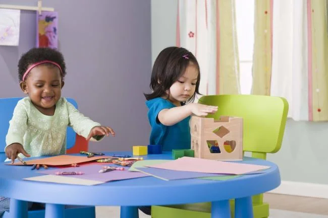 Come calcolare la Wonder Week per i bambini?  In che modo ogni fase è diversa?
