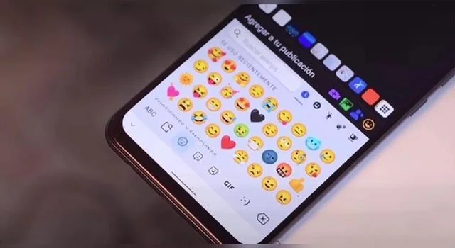 2021 年にソーシャル メディア ユーザーが最も使用した絵文字トップ 10 - 写真 3。