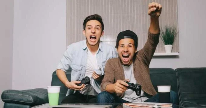 چگونه دوستان آنلاین را در PlayStation بشناسیم