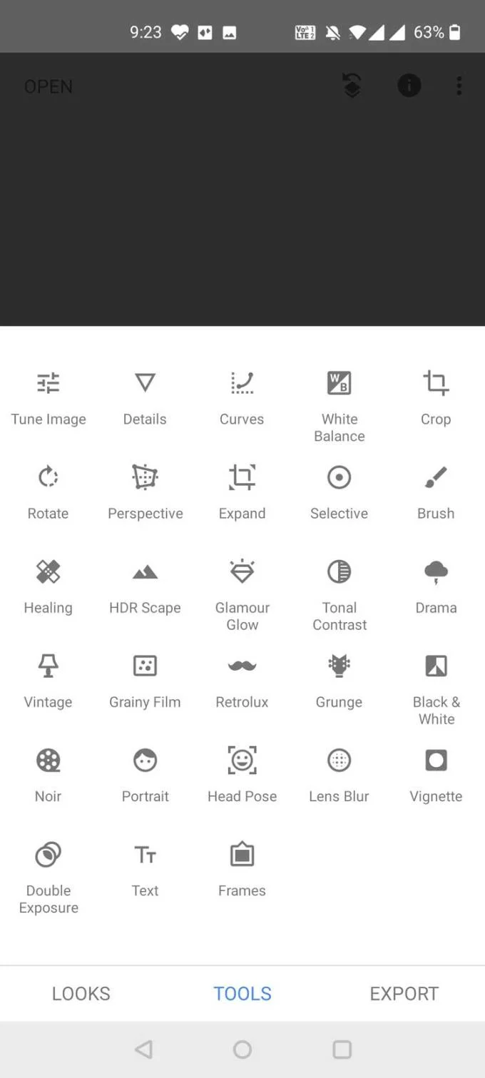 Cara membalikkan foto di ponsel Android