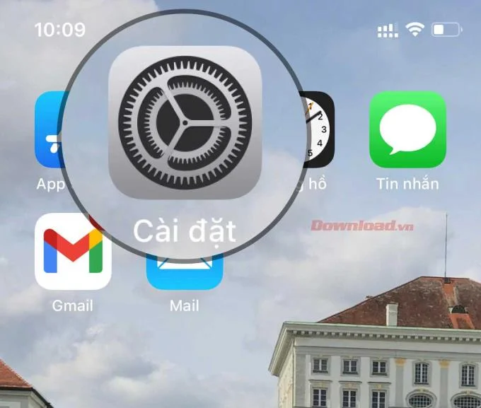 Petunjuk untuk mengambil tangkapan layar dengan menyentuh bagian belakang iPhone
