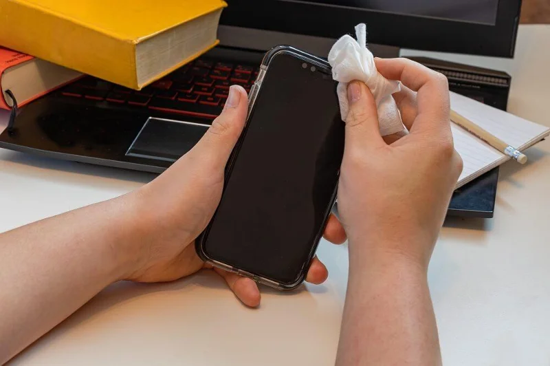 Repareer niet-reagerend touchscreen op Android-telefoon
