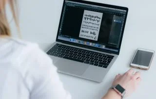 Wat zijn enkele van de beste cursieve lettertypen in Microsoft Word?