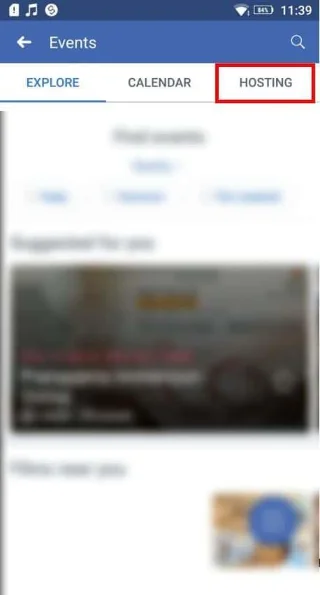 Facebookアプリで誕生日を見つける方法は？