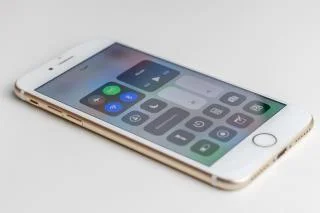 Hoe iPhone 7 of 8 te repareren kan niet worden uitgeschakeld