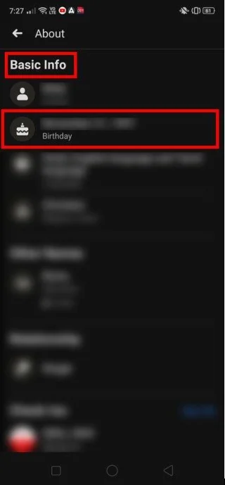 Facebookアプリで誕生日を見つける方法は？