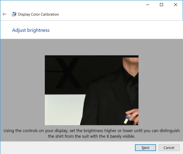 如何在 Windows 10 中校準顯示器顯示顏色