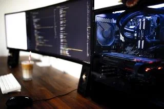 Hoe de RAM-snelheid, -grootte en -type in Windows 10 te controleren