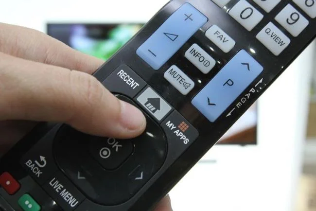 چگونه وب سایت مورد علاقه خود را در سیستم عامل Smart TV LG WebOS علامت گذاری کنیم
