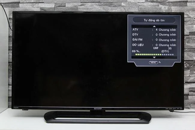 Come sintonizzarsi sui canali TV Sharp