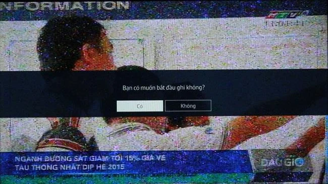 Come controllare la TV Samsung J5500, J6300, JU6400