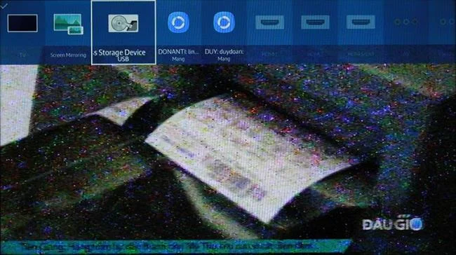 Come controllare la TV Samsung J5500, J6300, JU6400