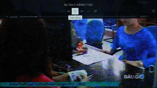 Come controllare la TV Samsung J5500, J6300, JU6400