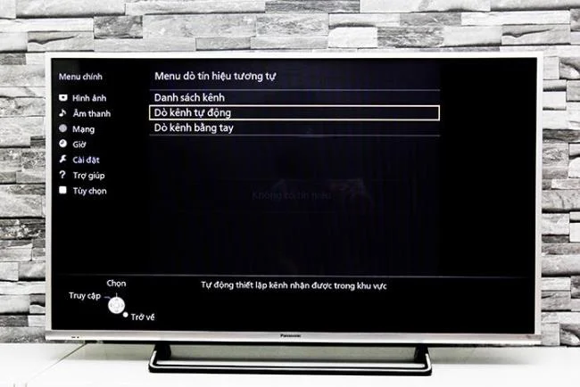 Come sintonizzare i canali TV Panasonic TH-CS630V