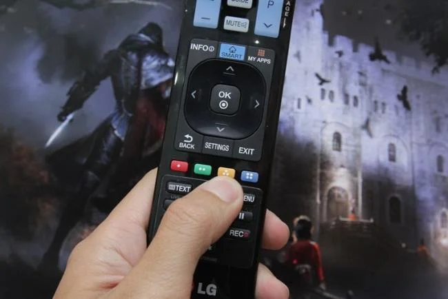 نحوه استفاده از برنامه کارائوکه در سیستم عامل تلویزیون هوشمند LG Netcast