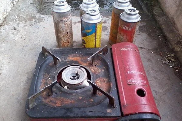 How to use the mini gas stove safely
