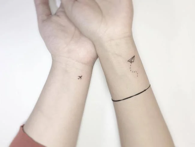 Sintesis corak tatu satah yang paling indah