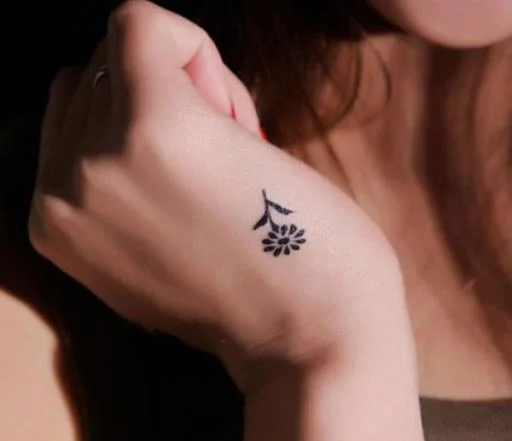 Colección de patrones de tatuajes que expresan soledad.