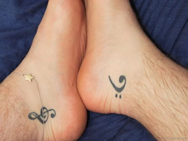 Koleksi tato pergelangan kaki yang super imut