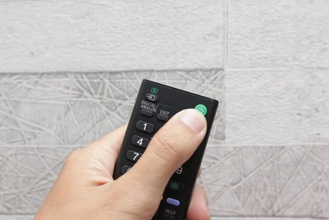 Come utilizzare la TV per risparmiare elettricità?