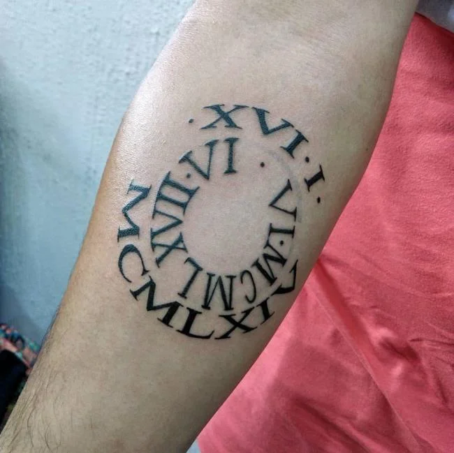 Colección de los patrones de tatuajes romanos más hermosos para que elijas