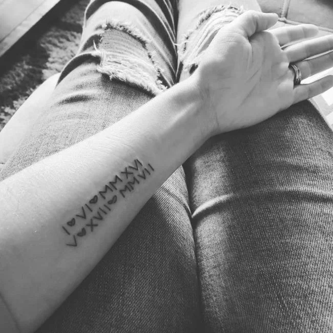 Colección de los patrones de tatuajes romanos más hermosos para que elijas
