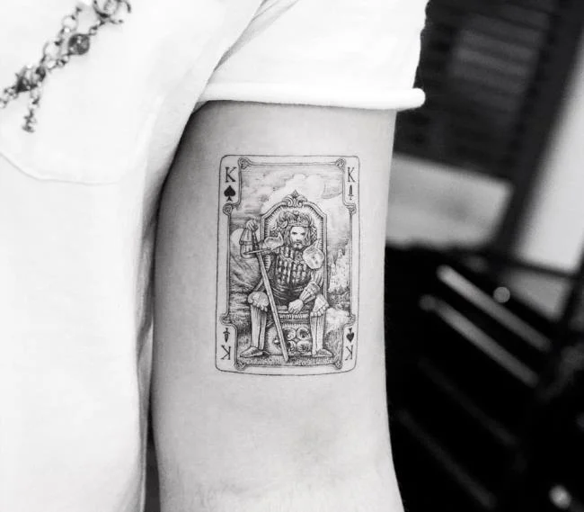 Colección de los mejores diseños de tatuajes: ¿qué dice la baraja de 52 cartas?