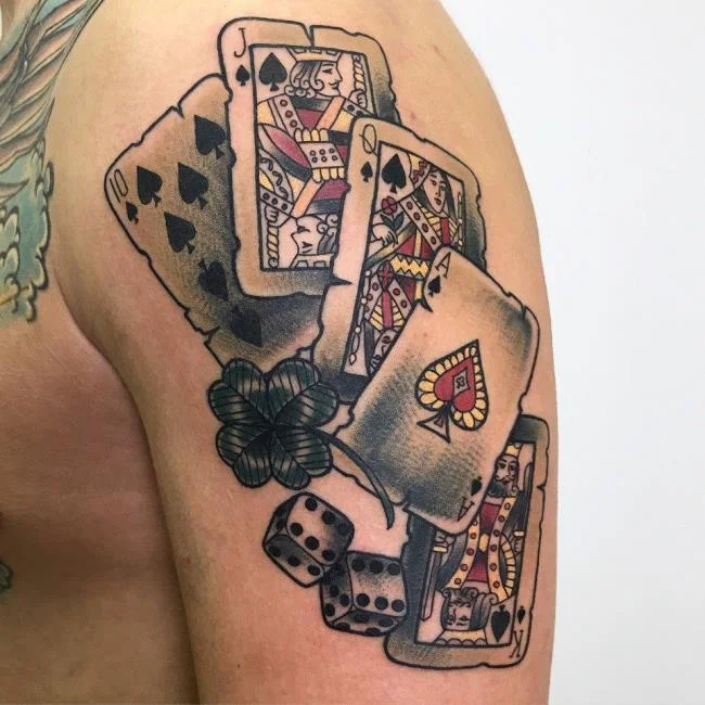Colección de los mejores diseños de tatuajes: ¿qué dice la baraja de 52 cartas?