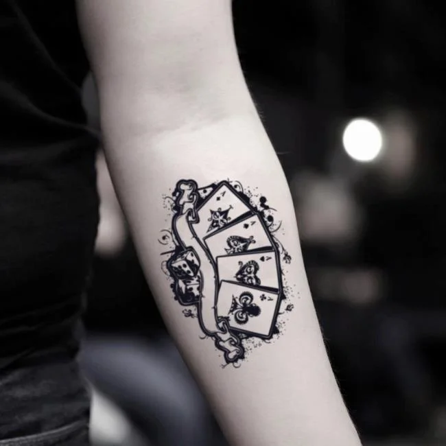 Colección de los mejores diseños de tatuajes: ¿qué dice la baraja de 52 cartas?