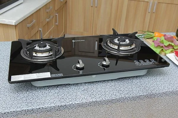 Vantaggi e svantaggi dei fornelli a gas negativi quando in uso