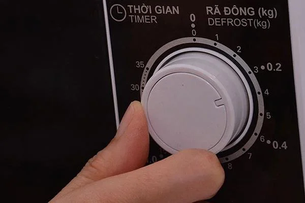 Erros ao descongelar alimentos no microondas