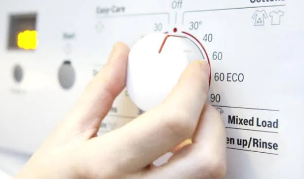 La differenza tra lavaggio a caldo e lavaggio a vapore La differenza tra lavaggio a caldo e lavaggio a vapore