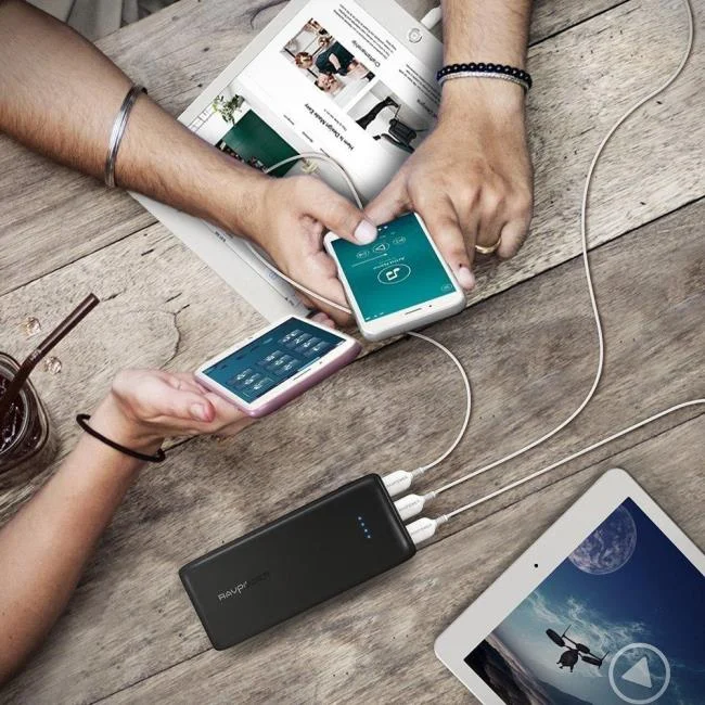 20000mAh 파워 뱅크는 몇 번 충전 할 수 있습니까?