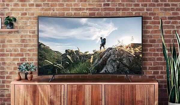 SamsungTVのPurColorイメージングテクノロジーについて学ぶ