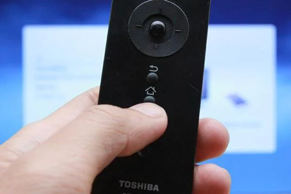 차세대 스마트 TV Toshiba에 디스플레이 전화 화면