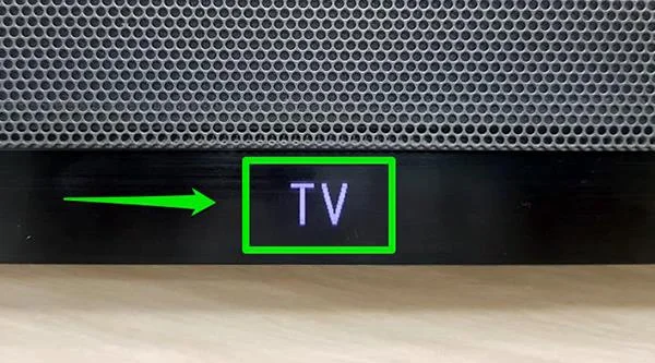 Como emitir som na TV TCL?