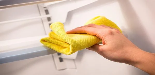 Congelatorul consumă multă energie electrică?  Cum se folosește congelatorul pentru a economisi energie electrică?