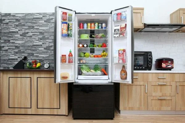 Deve desligar o refrigerador quando não estiver em uso?