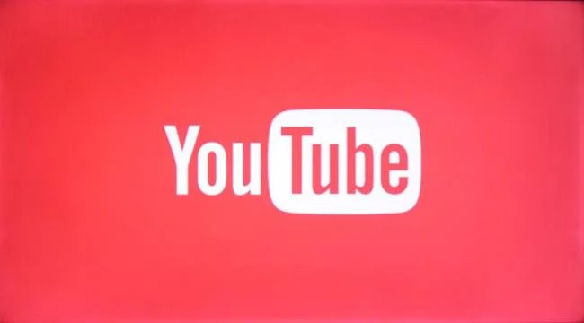 YouTubeアプリを開く