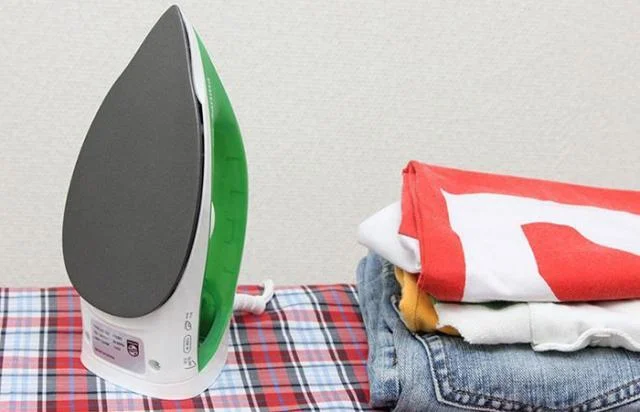 Cose da non dimenticare quando si utilizza un ferro da stiro a vapore