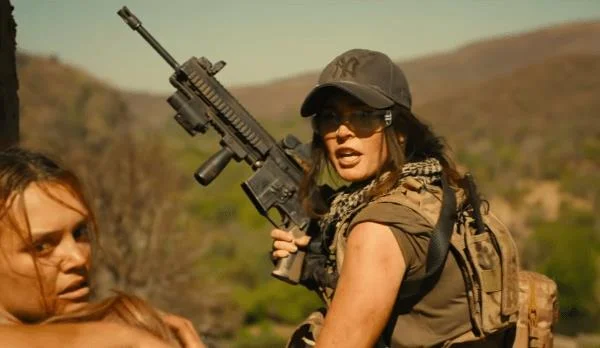 Movie Review Rogue (2020)-The Hunting Squad-좋은 엔터테인먼트이지만 약간