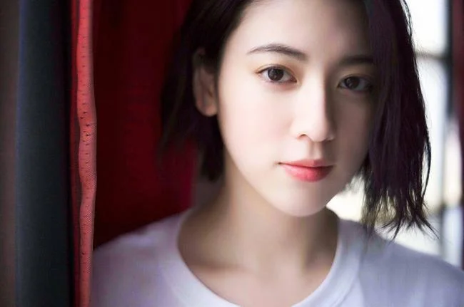 Recensione film Deadly village - Mangiato con la popolarità del villaggio infestato