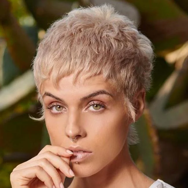 Potongan rambut yang sangat pendek: 150 gambar dan idea