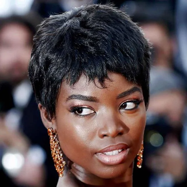 Potongan rambut yang sangat pendek: 150 gambar dan idea