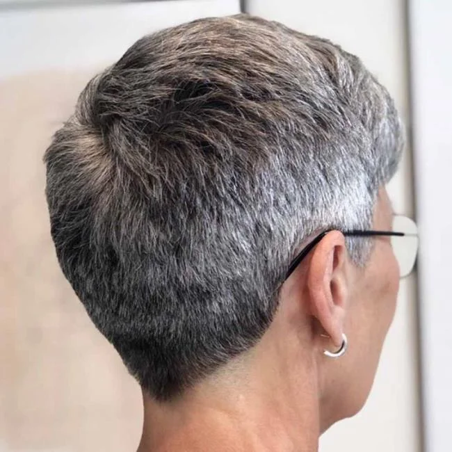 Potongan rambut yang sangat pendek: 150 gambar dan idea