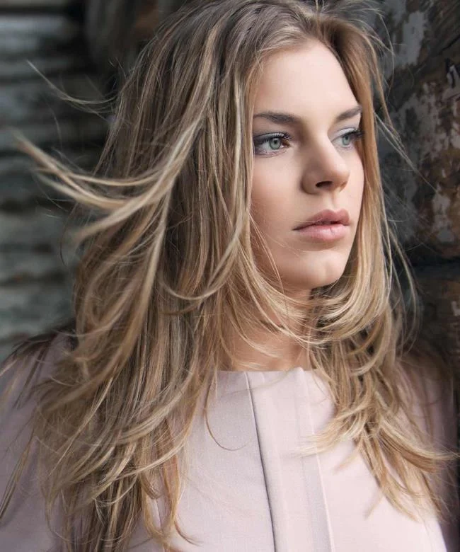 Potongan rambut pendek, sederhana dan panjang 2020: trend dalam 180 gambar