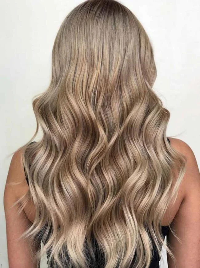 Potongan rambut pendek, sederhana dan panjang 2020: trend dalam 180 gambar