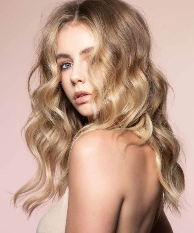 Potongan rambut pendek, sederhana dan panjang 2020: trend dalam 180 gambar